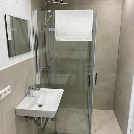 Apartment 1 Zimmer Mit Bad